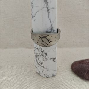 Unbranded Men’s Silver-Tone Constellation Signet Ring